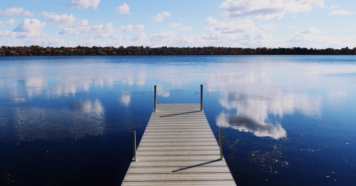 Blue quotes with inspiring words to brighten your day