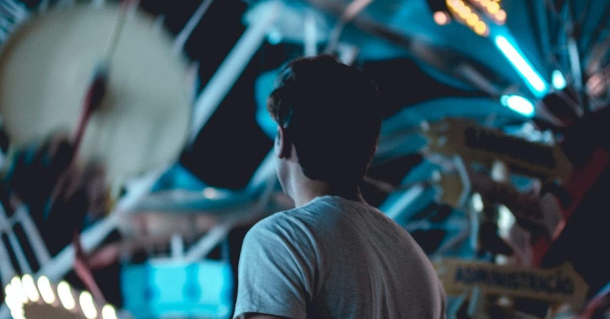 Collection of 130 inspiring Sigma male quotes for empowerment.